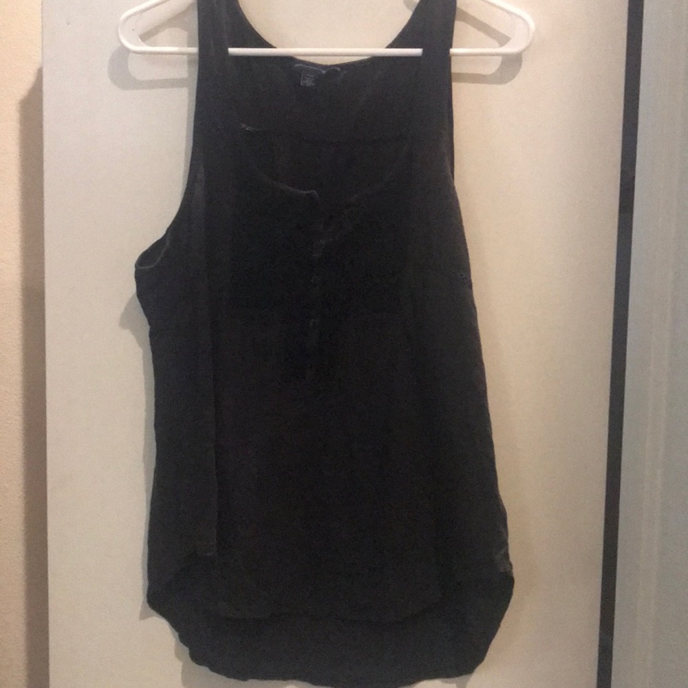 Women’s black tank top